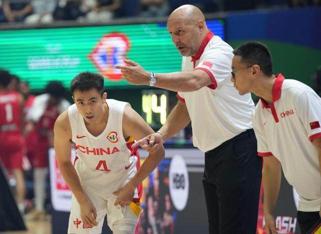 足球在线看免费直播-杭州亚运，中国男篮非赢不可？