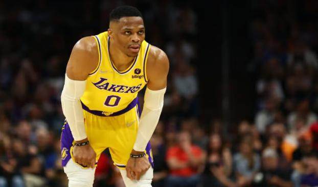 在线直播足球直播免费观看-被买断才是韦少归宿？留守爵士可能性同样存在