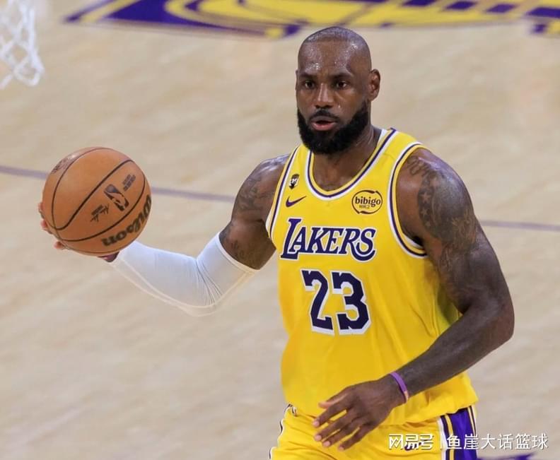 足球免费直播在线观看免费-湖人两大功臣出炉，老詹出乎意料！东契奇该注意两事，艾顿真该夸
